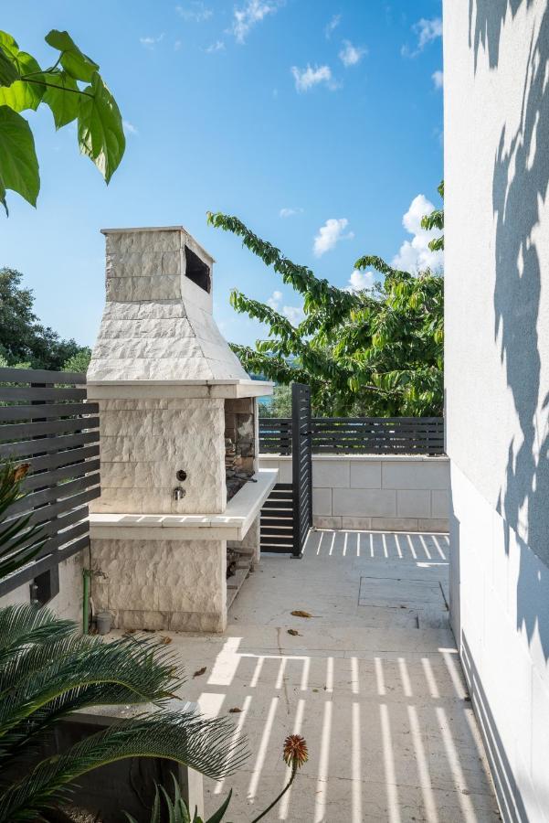 Vdl Apartments Trogir Buitenkant foto