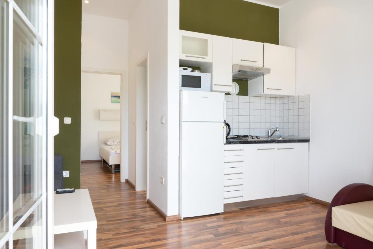 Vdl Apartments Trogir Buitenkant foto