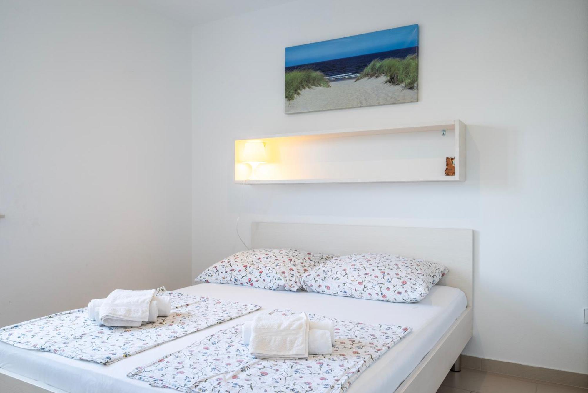 Vdl Apartments Trogir Buitenkant foto