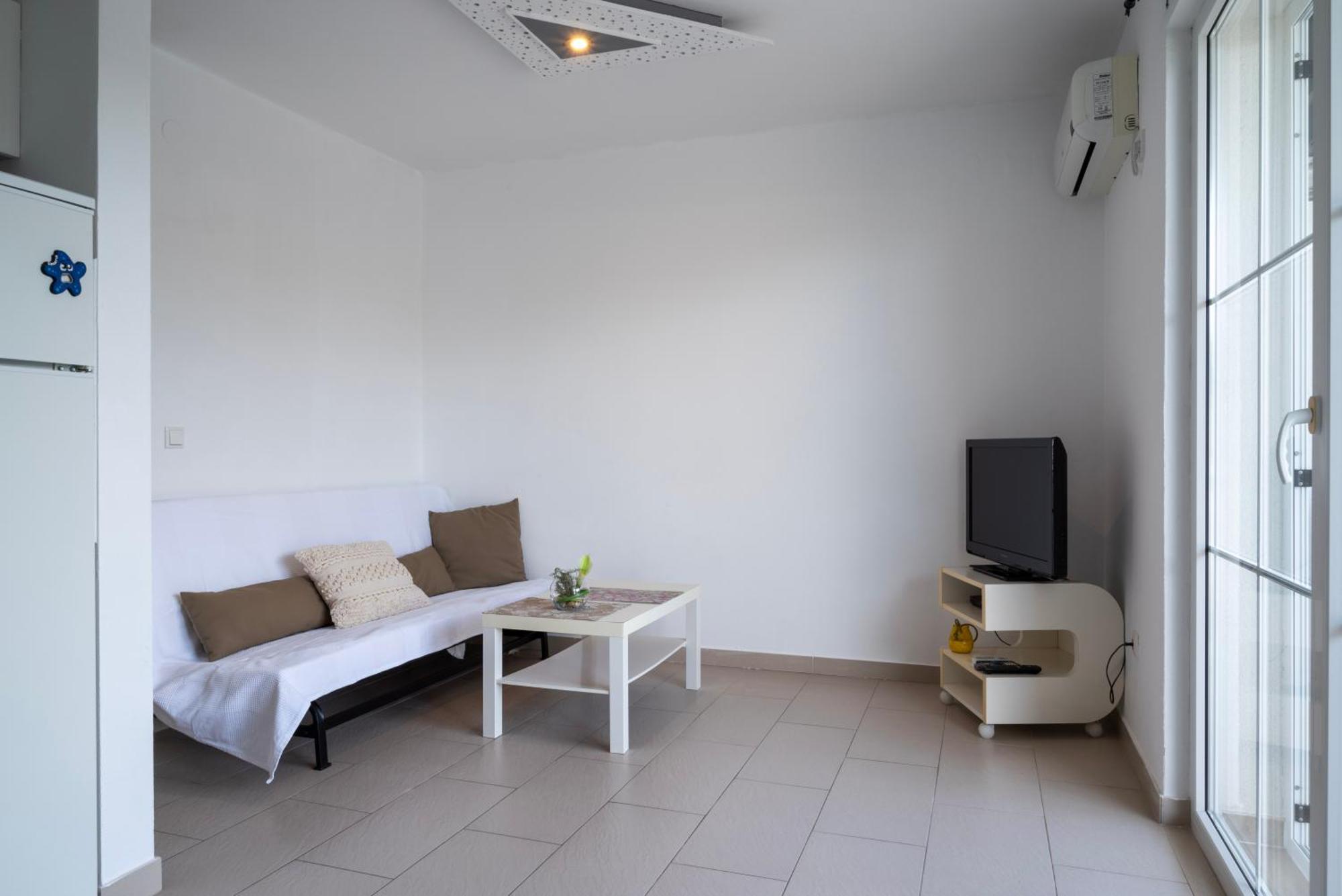 Vdl Apartments Trogir Buitenkant foto